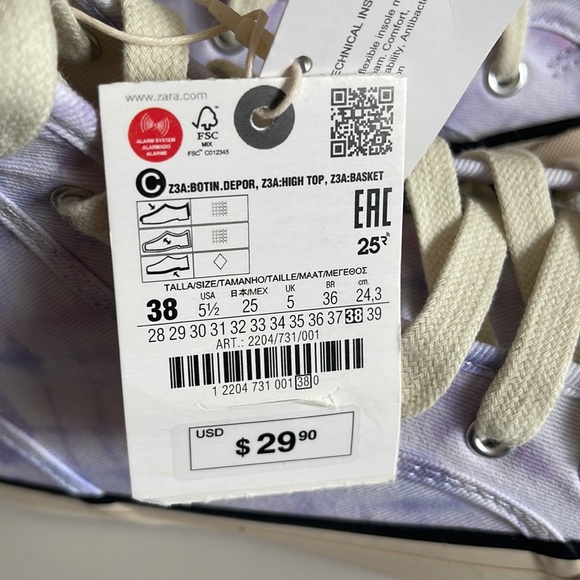 High tops - Picture 6 of 6